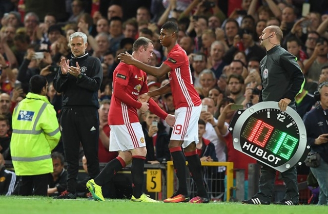 rooney-va-rashford-mourinho-chon-ai-20160907111915-1473247155-9016