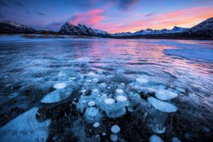 abraham-lake-canada