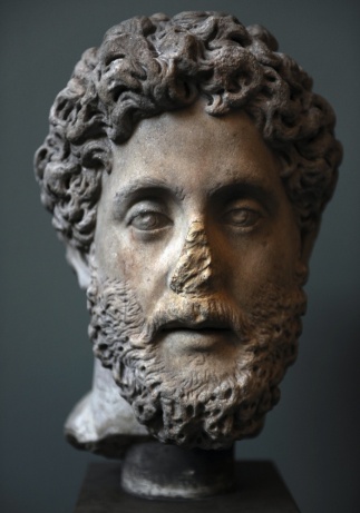 bust-of-the-emperor-commodus_0